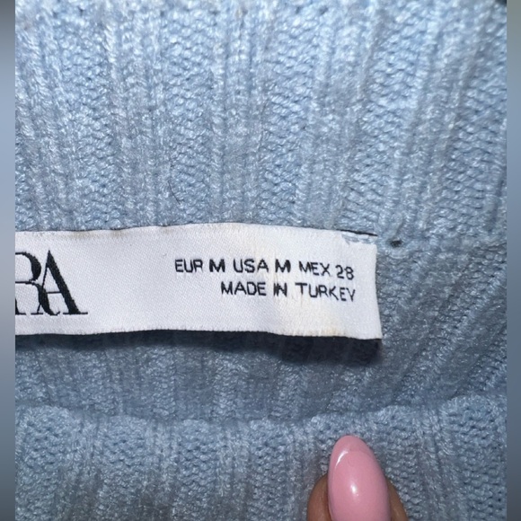 Zara Cropped Sweater🧣 - Picture 4 of 5